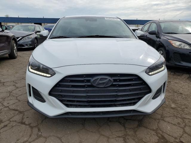 KMHTG6AF8KU019644 - 2019 HYUNDAI VELOSTER BASE WHITE photo 5