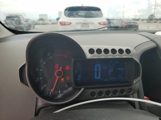 1G1JA5SH0D4193825 - 2013 CHEVROLET SONIC LS RED photo 9