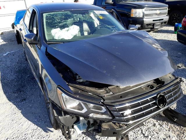 1VWDT7A38HC075238 - 2017 VOLKSWAGEN PASSAT R-LINE Gümüş foto 1