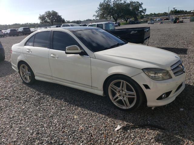 WDDGF56X58F109583 - 2008 MERCEDES-BENZ C 350 WHITE photo 4