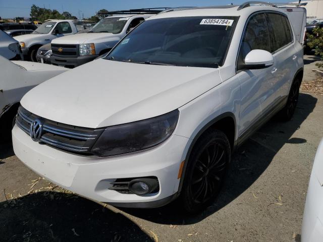 2012 VOLKSWAGEN TIGUAN S, 