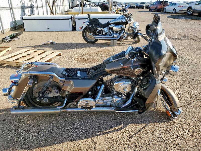 2004 HARLEY-DAVIDSON FLHTCUI, 
