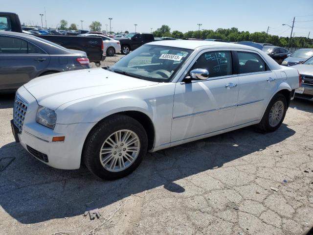 2C3CA5CV0AH319785 - 2010 CHRYSLER 300 TOURING WHITE photo 1