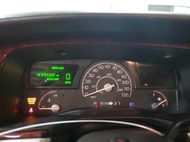 1LNHM82W63Y641033 - 2003 LINCOLN TOWN CAR SIGNATURE فضي صورة 9