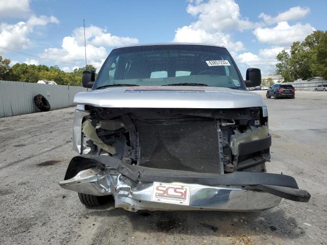 1GTS7AF43D1130116 - 2013 GMC SAVANA G1500 SILVER photo 5