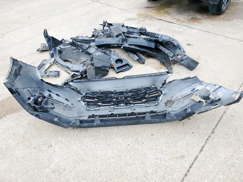 JF2GUADC7R8253359 - 2024 SUBARU CROSSTREK PREMIUM GRAY photo 13