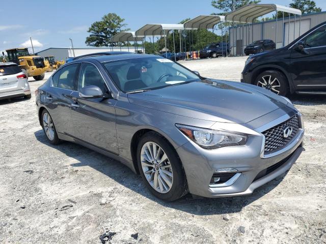 JN1EV7BP4MM702995 - 2021 INFINITI Q50 LUXE SILVER photo 4