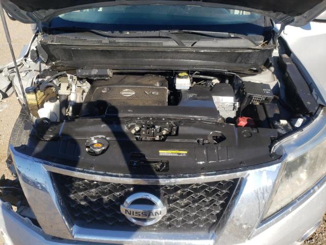 5N1AR2MM8FC636431 - 2015 NISSAN PATHFINDER S 银色 照片 7