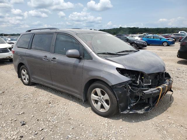 5TDKZ3DC5LS044534 - 2020 TOYOTA SIENNA LE GRAY photo 4