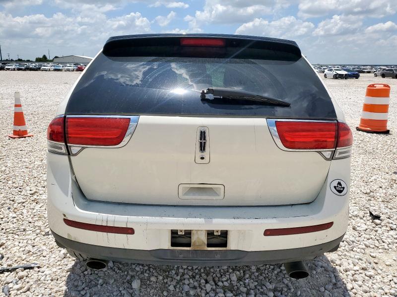 2LMDJ6JK5DBL04320 - 2013 LINCOLN MKX WHITE photo 6