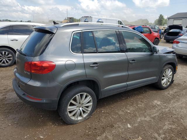 WVGAV7AX3FW609305 - 2015 VOLKSWAGEN TIGUAN S GRAY photo 3