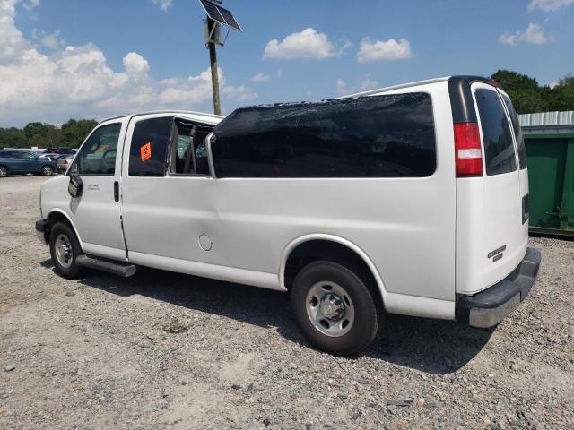 1GAZGPFGXK1267748 - 2019 CHEVROLET EXPRESS G3 LT WHITE photo 2