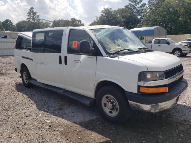 1GAZGPFGXK1267748 - 2019 CHEVROLET EXPRESS G3 LT WHITE photo 4