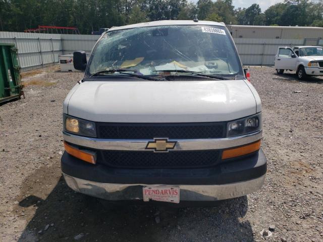 1GAZGPFGXK1267748 - 2019 CHEVROLET EXPRESS G3 LT WHITE photo 5