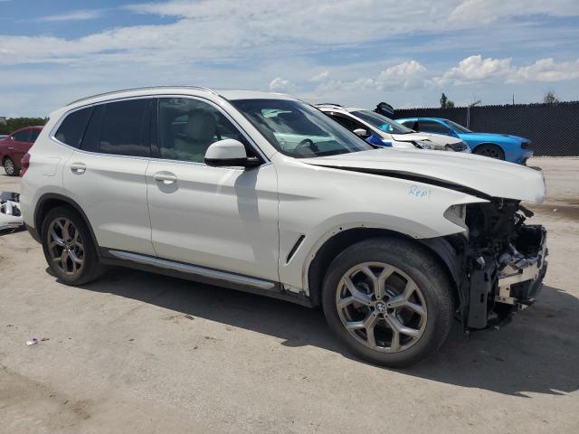 5UXTY3C09M9E39462 - 2021 BMW X3 SDRIVE30I WHITE photo 4