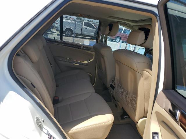 4JGBB8GB6AA622974 - 2010 MERCEDES-BENZ ML 350 4MATIC WHITE photo 11