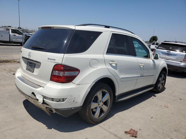 4JGBB8GB6AA622974 - 2010 MERCEDES-BENZ ML 350 4MATIC WHITE photo 3