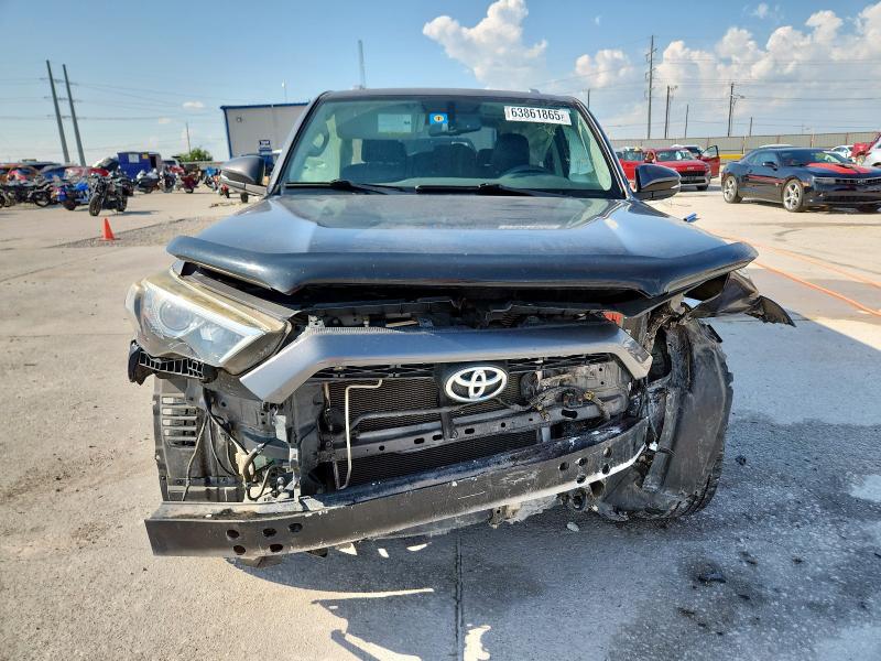 JTEZU5JR5E5074865 - 2014 TOYOTA 4RUNNER SR5 CHARCOAL photo 5