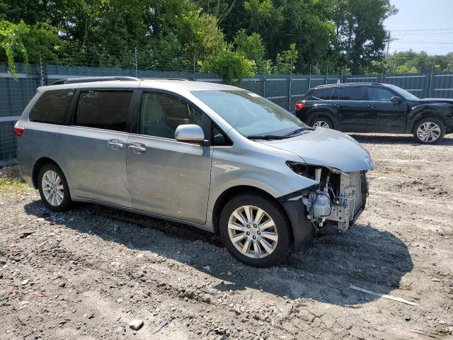 5TDJK3DC4GS138474 - 2016 TOYOTA SIENNA LE GRAY photo 4