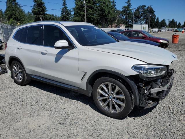 5UXTR9C59KLP87335 - 2019 BMW X3 XDRIVE30I თეთრი ფოტო 4
