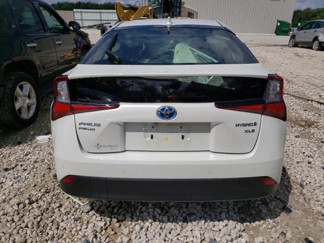 JTDL9RFU8L3016998 - 2020 TOYOTA PRIUS LE WHITE photo 6