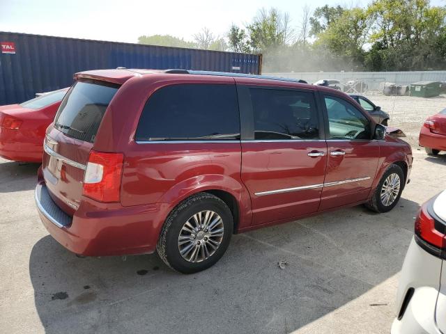 2A4RR6DG8BR712945 - 2011 CHRYSLER TOWN & CNT LIMITED RED photo 3