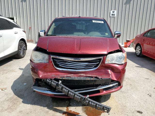 2A4RR6DG8BR712945 - 2011 CHRYSLER TOWN & CNT LIMITED RED photo 5