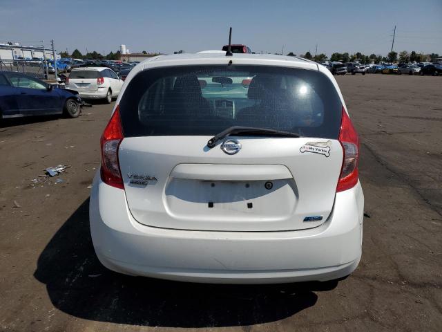 3N1CE2CP5FL375500 - 2015 NISSAN VERSA NOTE S WHITE photo 6