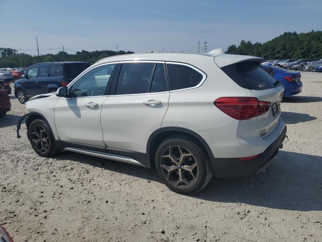 WBXHT3C31J3H31639 - 2018 BMW X1 XDRIVE28I WHITE photo 2