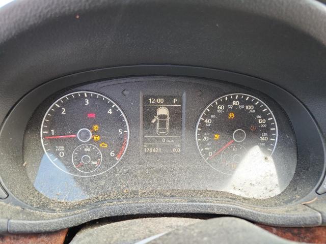 1VWCN7A32DC005895 - 2013 VOLKSWAGEN PASSAT SEL Beyaz fotoğraf 9