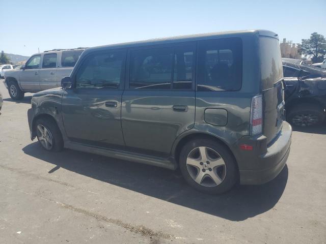 JTLKT324664046715 - 2006 TOYOTA SCION XB GREEN photo 2