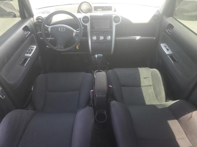 JTLKT324664046715 - 2006 TOYOTA SCION XB GREEN photo 8