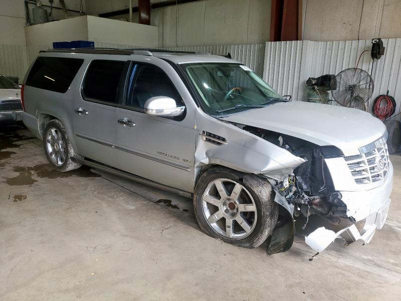 1GYS3JEFXBR134946 - 2011 CADILLAC ESCALADE ESV PREMIUM SILVER photo 4