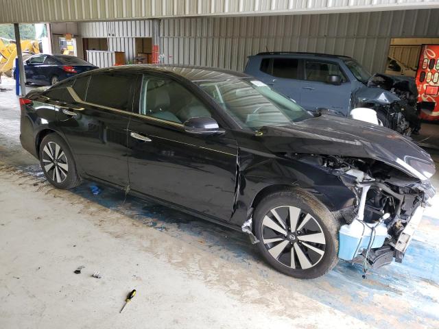 1N4BL4DV7KC107339 - 2019 NISSAN ALTIMA SV BLACK photo 4