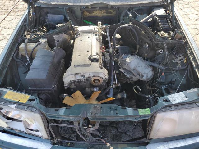 WDBEA32E9SC223361 - 1995 MERCEDES-BENZ E 320 BASE GREEN photo 11