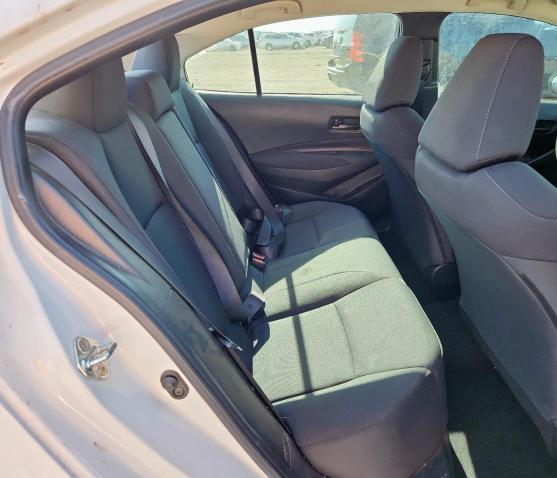 5YFEPMAE7NP327253 - 2022 TOYOTA COROLLA LE 白色 照片 10