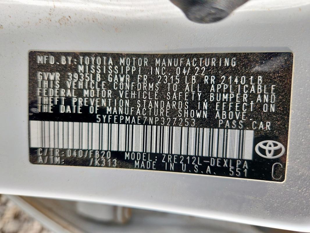 5YFEPMAE7NP327253 - 2022 TOYOTA COROLLA LE 白色 照片 12