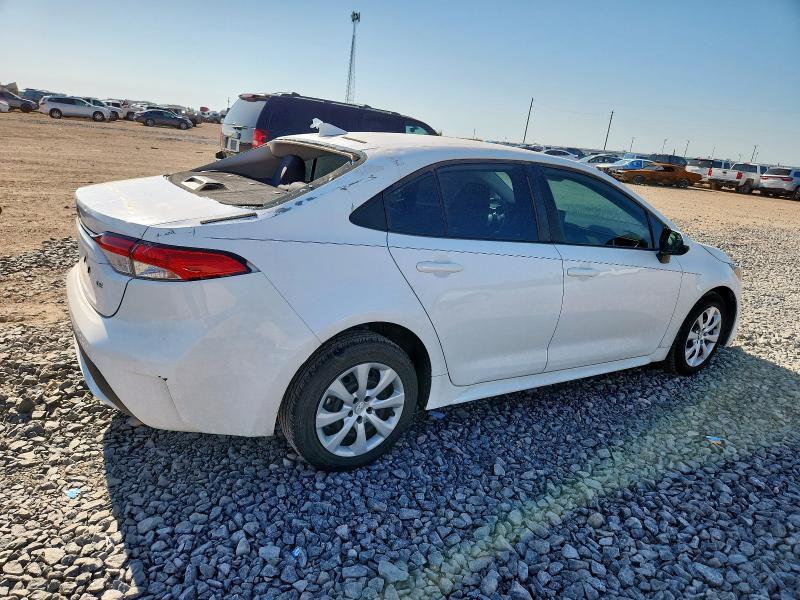 5YFEPMAE7NP327253 - 2022 TOYOTA COROLLA LE 白色 照片 3