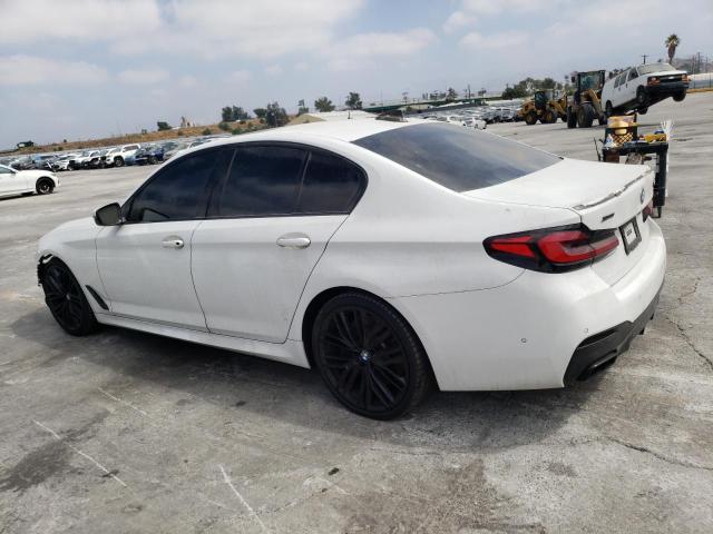 WBA13BK08MCF51785 - 2021 BMW M550XI WHITE photo 2