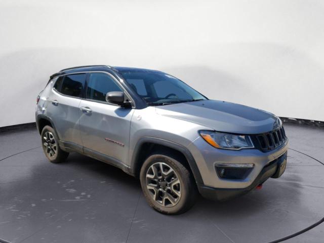 3C4NJDDB7MT565277 - 2021 JEEP COMPASS TRAILHAWK SILVER photo 4