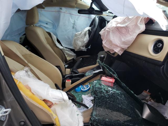 2T1BURHE0JC093420 - 2018 TOYOTA COROLLA L Коричневый фото 5