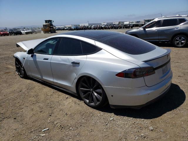 5YJSA1DP8DFP04232 - 2013 TESLA MODEL S Silber Foto 2