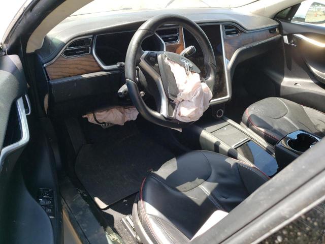 5YJSA1DP8DFP04232 - 2013 TESLA MODEL S Silber Foto 8