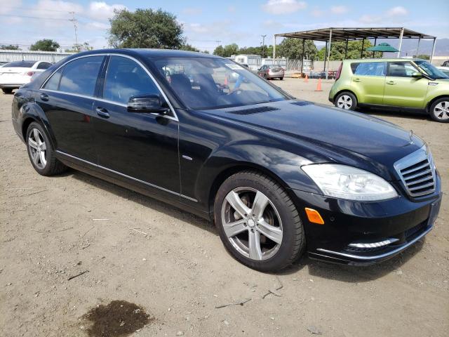 WDDNG7DB1CA423292 - 2012 MERCEDES-BENZ S 550 BLACK photo 4