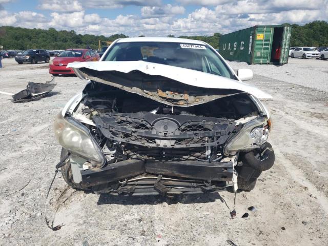 2T1BU4EE7BC579778 - 2011 TOYOTA COROLLA BASE WHITE photo 5