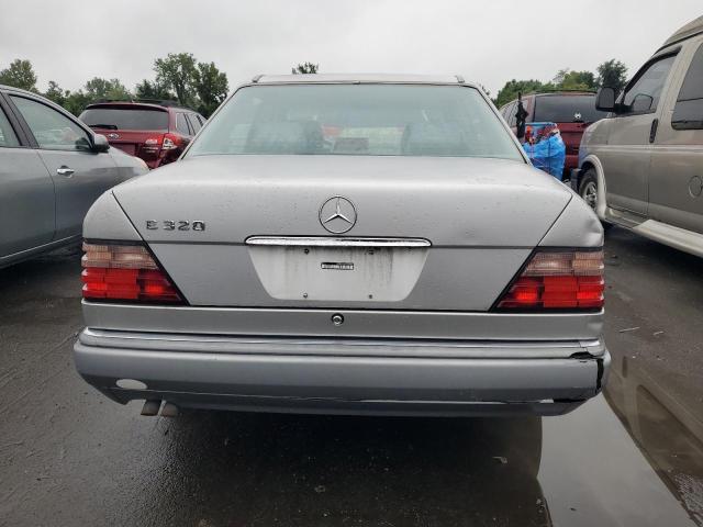 WDBEA32EXSC256868 - 1995 MERCEDES-BENZ E 320 BASE SILVER photo 6