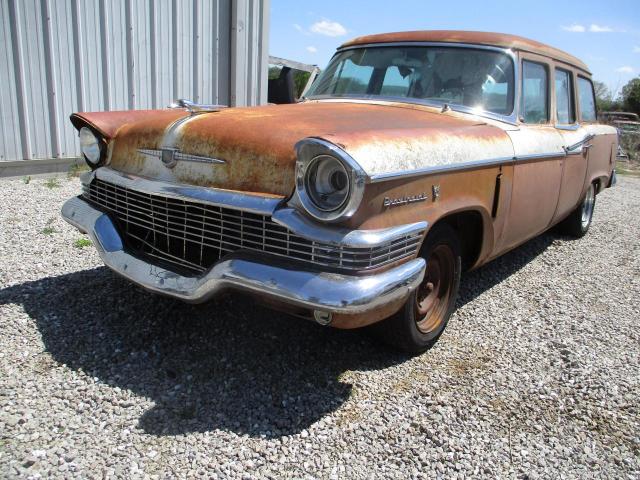 8461268 - 1957 STUDEBAKER WAGON GOLD photo 2