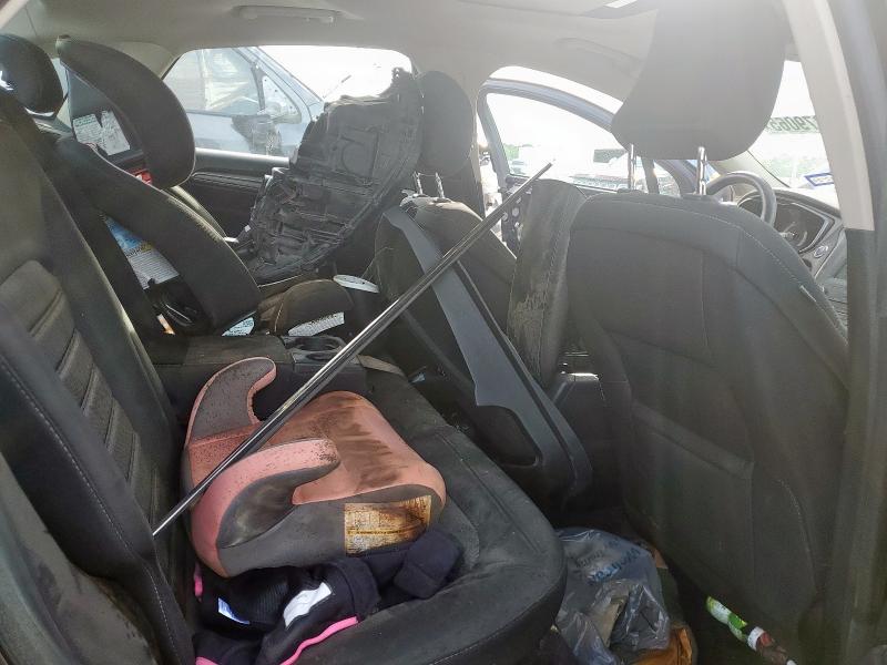 3FA6P0T9XKR264769 - 2019 FORD FUSION SE BLACK photo 10