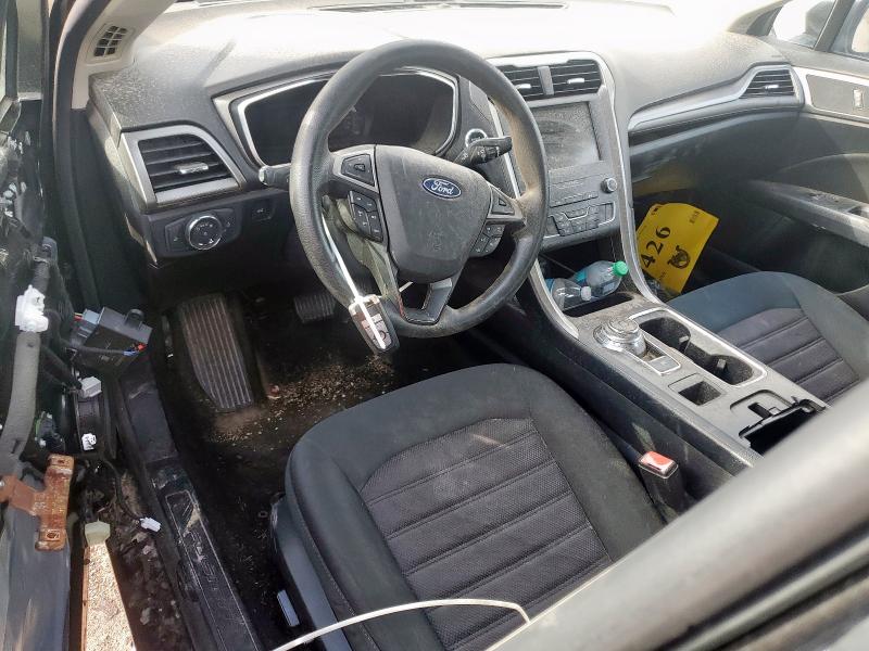 3FA6P0T9XKR264769 - 2019 FORD FUSION SE BLACK photo 8