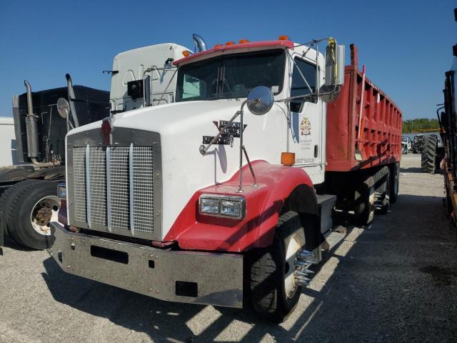 3WKDA48X66F132666 - 2006 KENWORTH CONSTRUCTI T800 WHITE photo 2